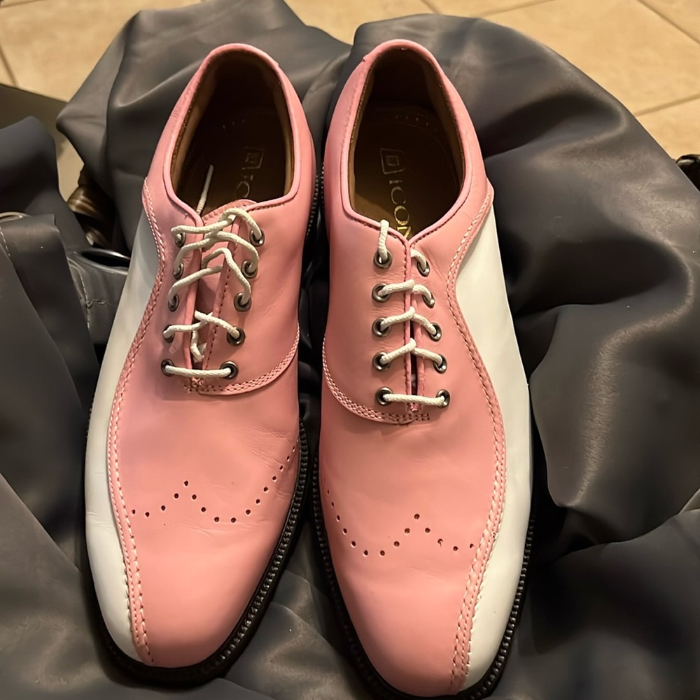 Brand new - never worn in box Golf shoe